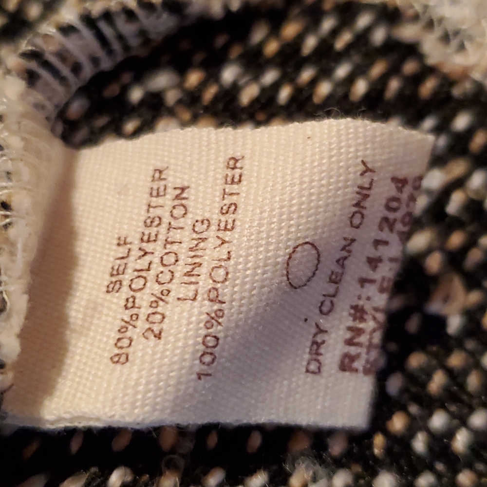 Sweater - Picture 6 of 7